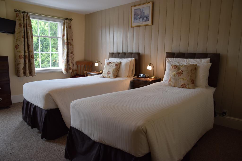 Cathedral View B & B ソールズベリー エクステリア 写真