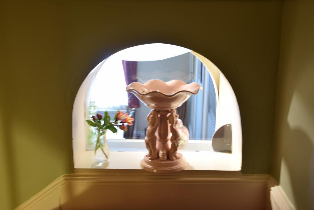 Cathedral View B & B ソールズベリー エクステリア 写真